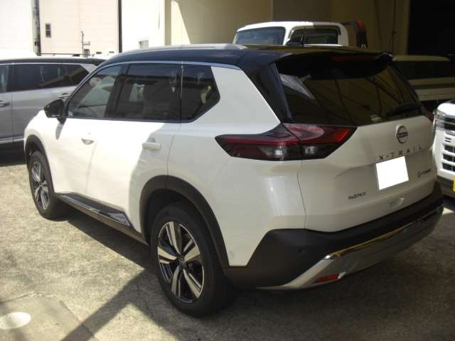 NISSAN   X-Trail 6AA-SNT33