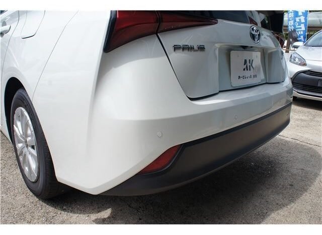 
								Toyota Prius full									