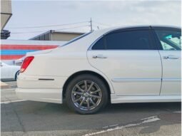 
										Toyota Crown Majesta 2008 full									
