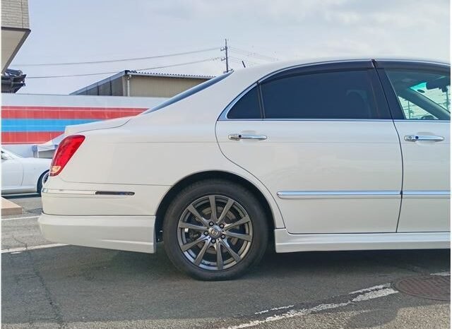 
								Toyota Crown Majesta 2008 full									