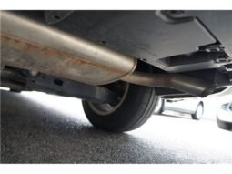 
										Toyota Prius full									