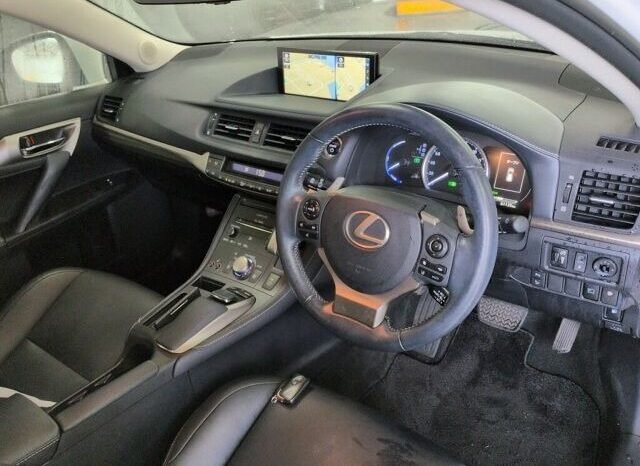 
								LEXUS CT200H VER-C 2018 full									