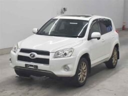 
										Toyota RAV4 full									