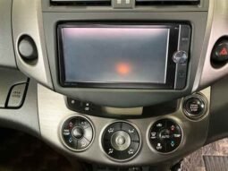 
										Toyota RAV4 full									