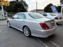 
										Toyota Crown Majesta 2004 full									