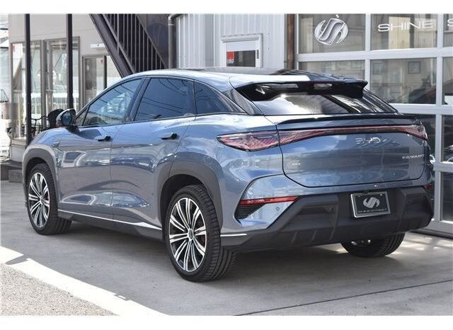 
								BYD Sealion 7 full									