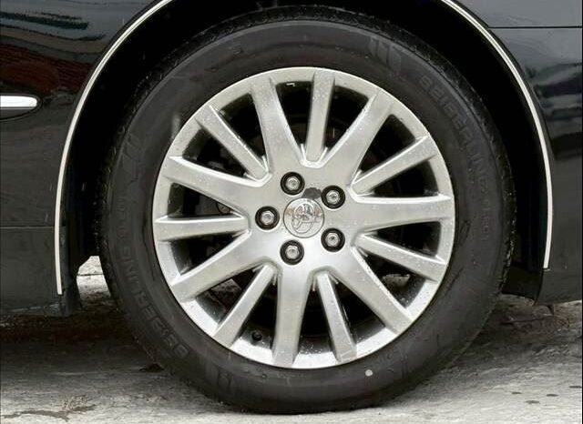
								Toyota Crown Majesta 2005 full									