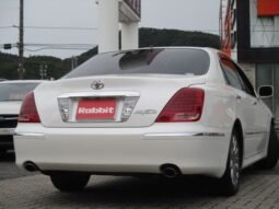 
										Toyota Crown Majesta 2004 full									