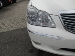 
										Toyota Crown Majesta 2004 full									