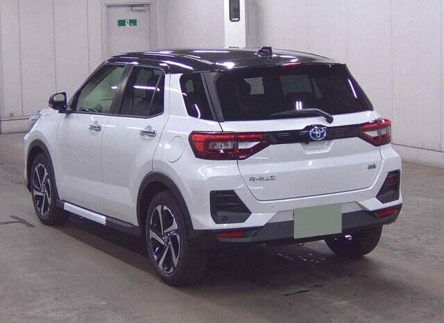 
								Toyota Raize Hybrid Z full									