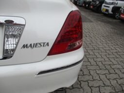
										Toyota Crown Majesta 2004 full									