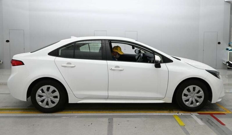 
								Toyota Corolla X 2023 full									