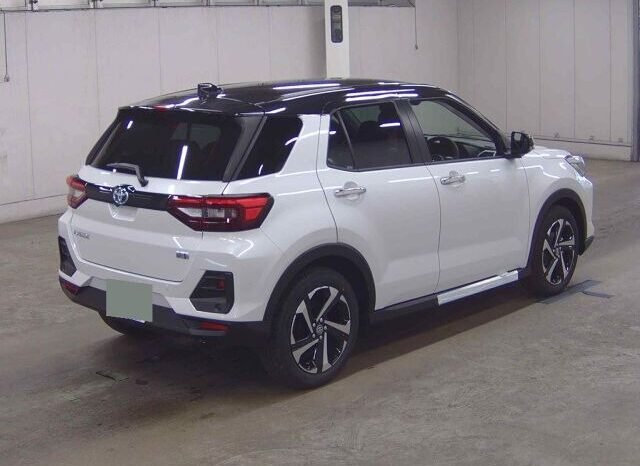 
								Toyota Raize Hybrid Z full									
