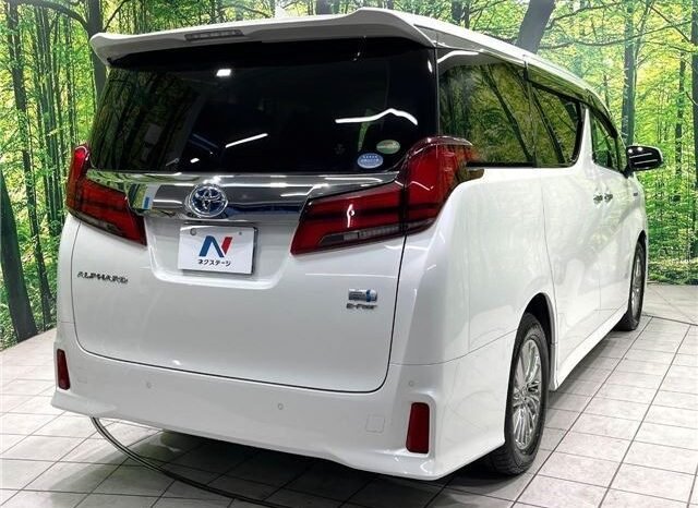
								Toyota Alphard Hybrid SR full									
