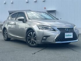 LEXUS CT 200h Version C 2019