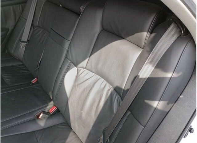 
								Toyota Crown Majesta 2008 full									