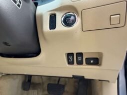 
										Toyota Crown Majesta 2004 full									