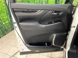 
										Toyota Alphard Hybrid SR full									