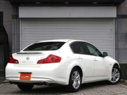
										Nissan Skyline full									