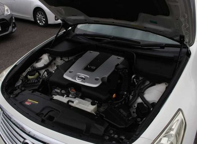 
								Nissan Skyline full									