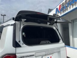 
										Toyota Landcruiser 250 VX 2026 full									